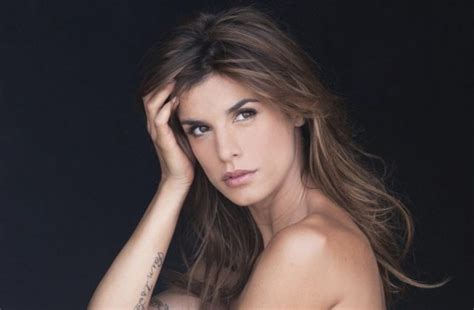 la canalis nuda|Elisabetta Canalis nuda: foto del seno alla Milano Fashion Week